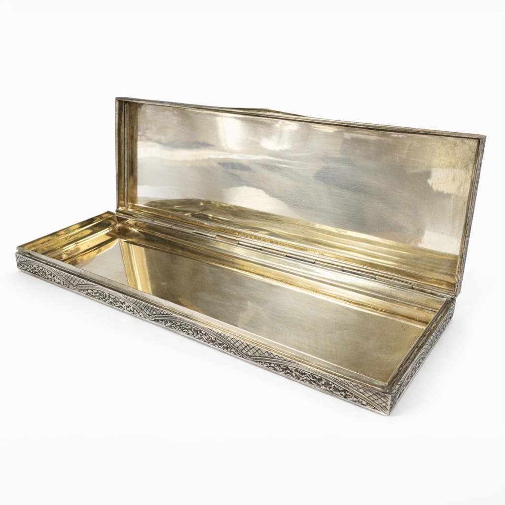  Antique rectangular box engraved in 800 silver, 22 x 8 x 2 cm - 
