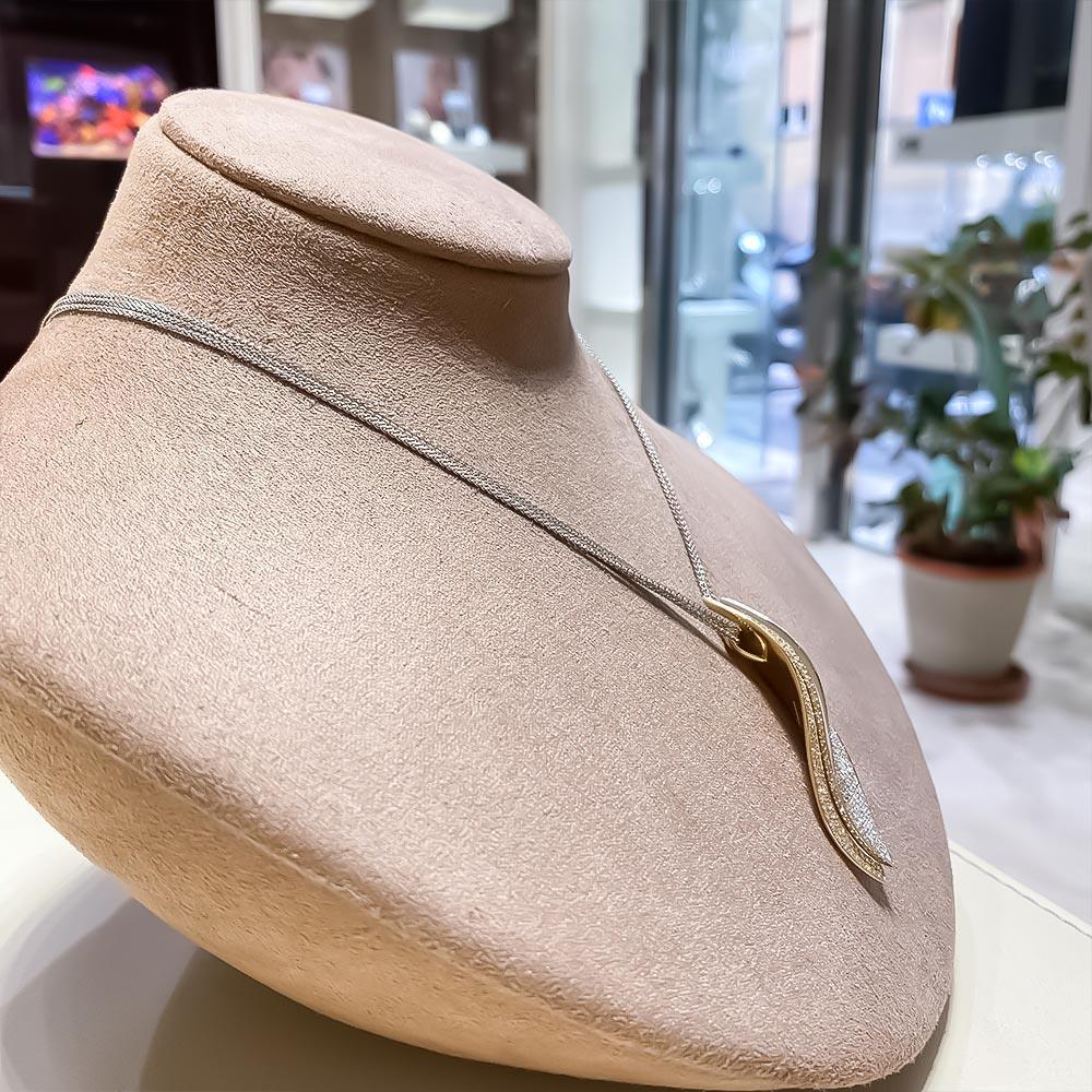  18kt yellow gold diamond leaf necklace - GIORGIO VISCONTI