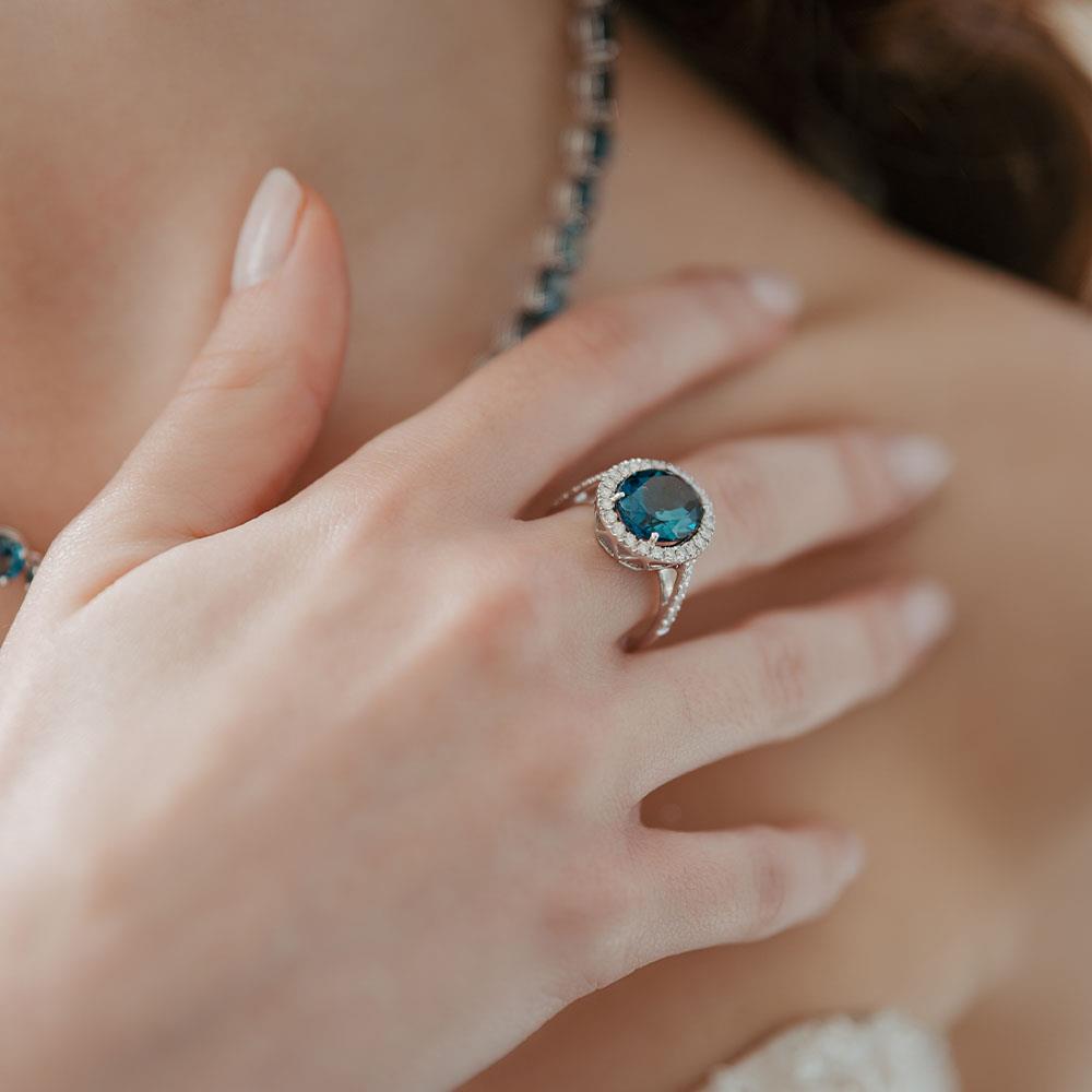  Anello grande topazio Blu London 5,95ct diamanti 0,48ct - D.DONNA