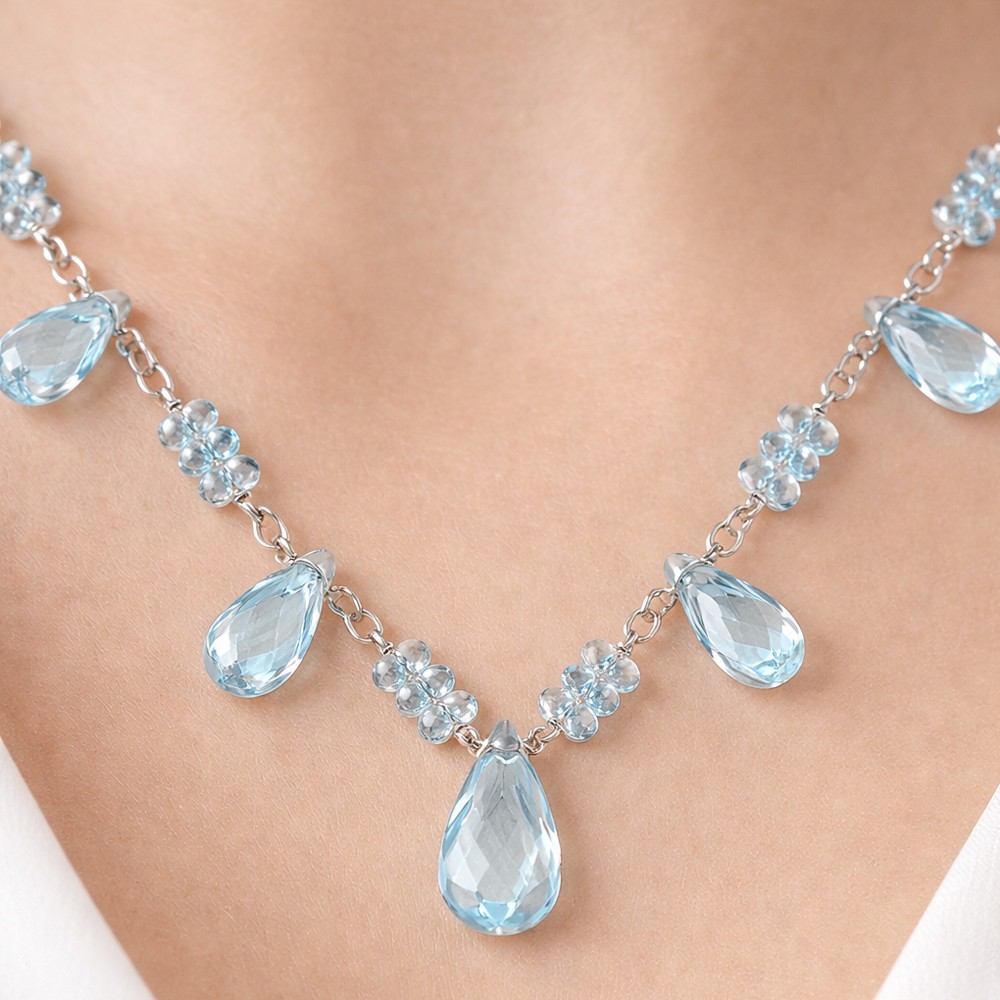necklace-with-aquamarines.jpg