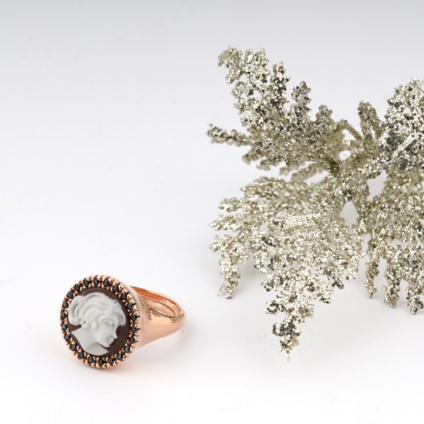  Silver ring with cameo woman face and diamonds - CAMEO ITALIANO