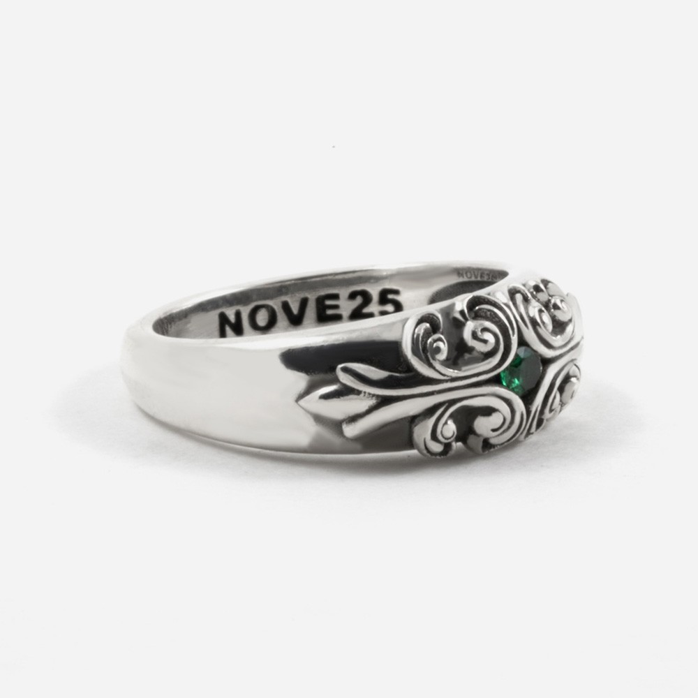  Anello Nove25 Fedina Gotica Soledad in argento con pietra verde - NOVE25