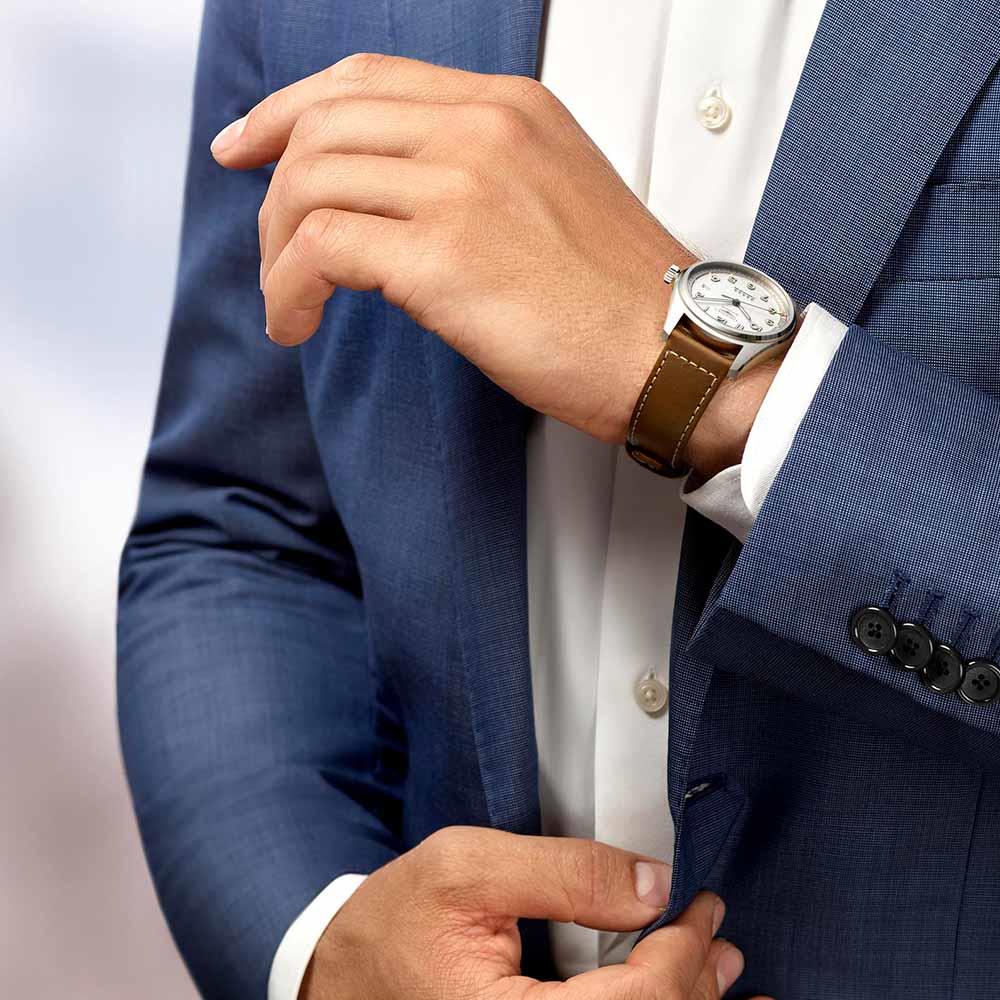  Longines Spirit L3.810.4.73.2 Automatico 40 mm - LONGINES