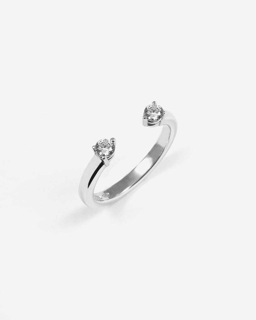 Nove25 shiny rhodium silver blink link piercing ring
​ - NOVE25