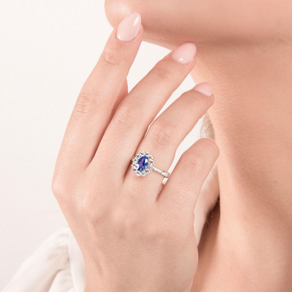 Anello con zaffiro blu 0,99cti e diamanti 0,56ct di Mirco Visconti - MIRCO VISCONTI