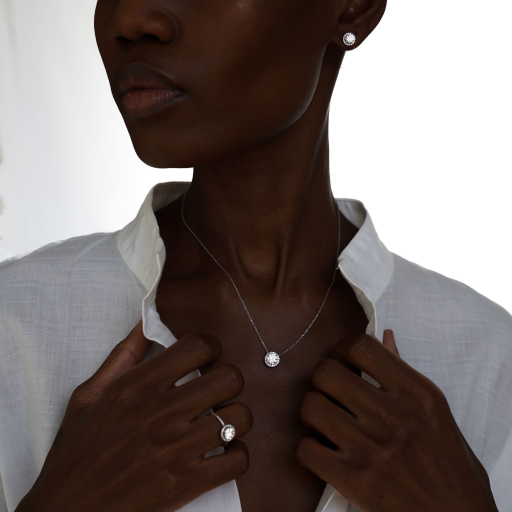 Girocollo Oro Bianco Diamante ~0,7 Carati Lab-Grown E Contorno - AMA