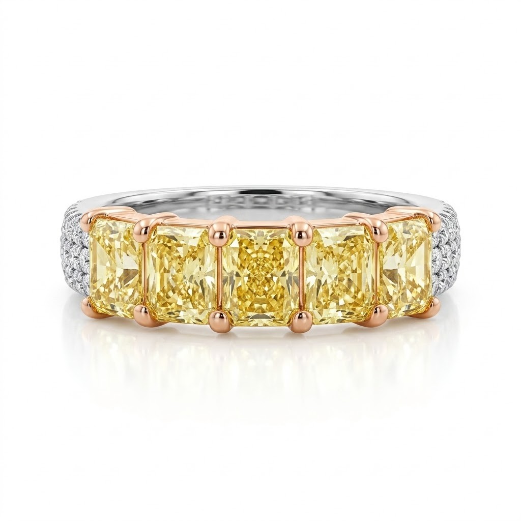 Anello Rivi&egrave;re in Oro Bicolore con 5 Diamanti Radiant Yellow (2,33 ct) e Micro-Pav&eacute; Bianco (0,26 ct) misura 13 - CICALA