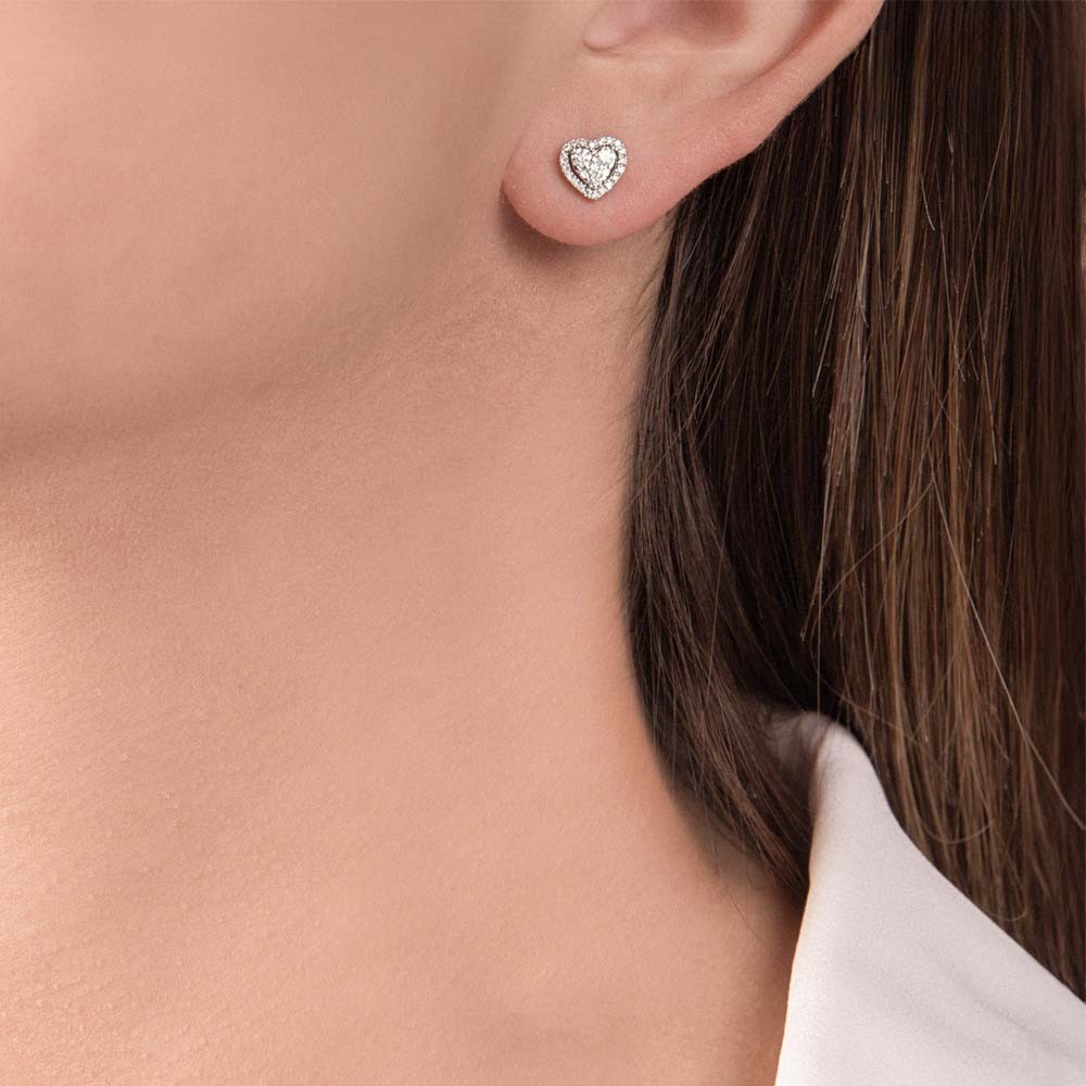 ABA1086/10 heart-shaped stud earrings with post and butterfly back