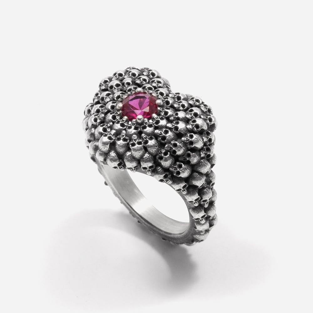  Anello chevalier Heartbraker teschi argento brunito Nove25 misura 14 - NOVE25