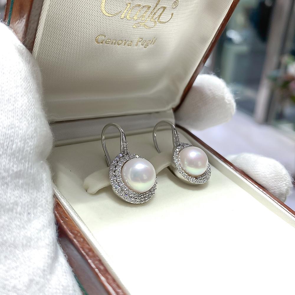  Orecchini oro bianco spirale diamanti 0,76ct perle Ø10mm  - CICALA