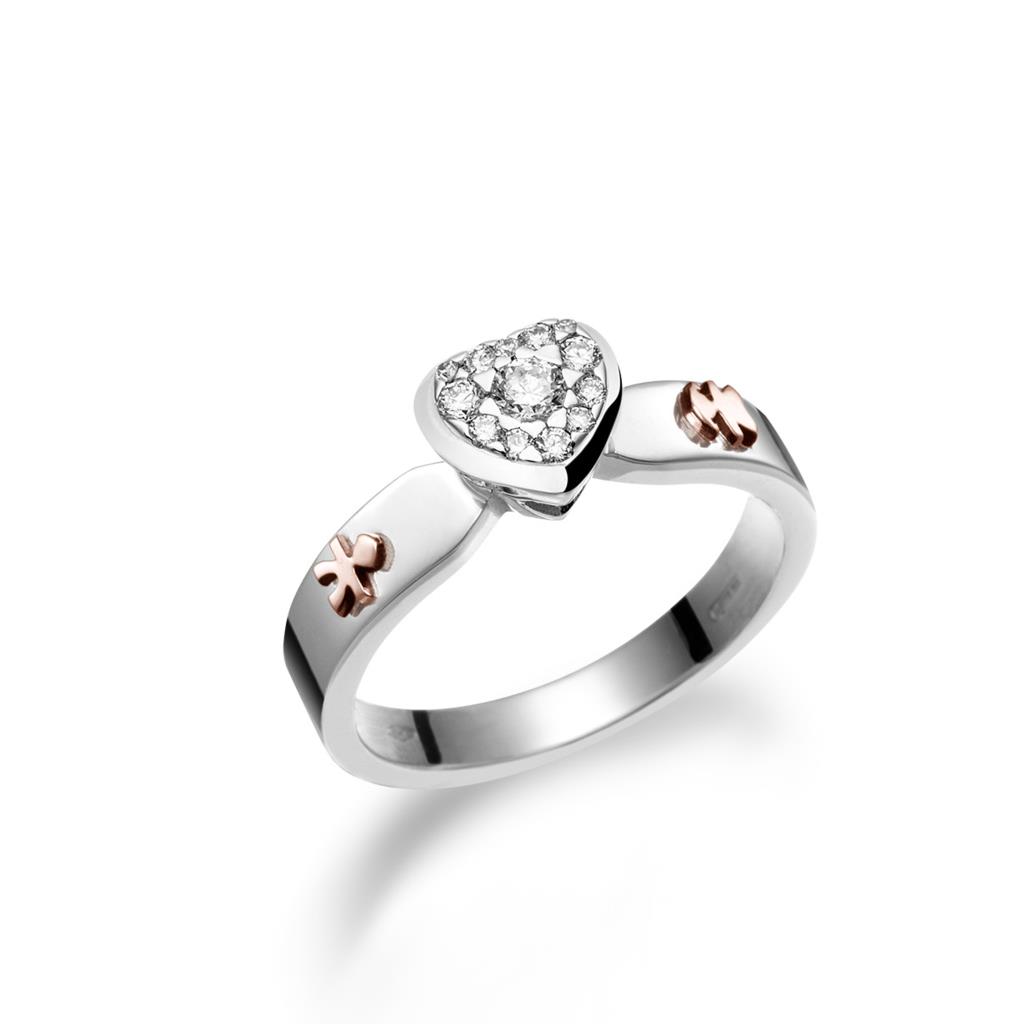 Anello con cuore diamanti e sagome oro rosa sul gambo