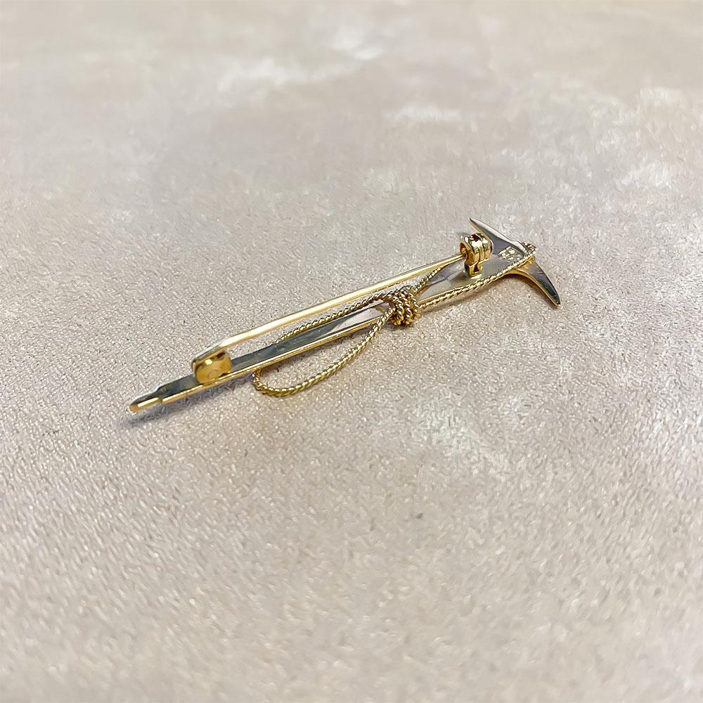  18kt yellow gold mountaineering ice ax brooch - LUSSO ITALIANO