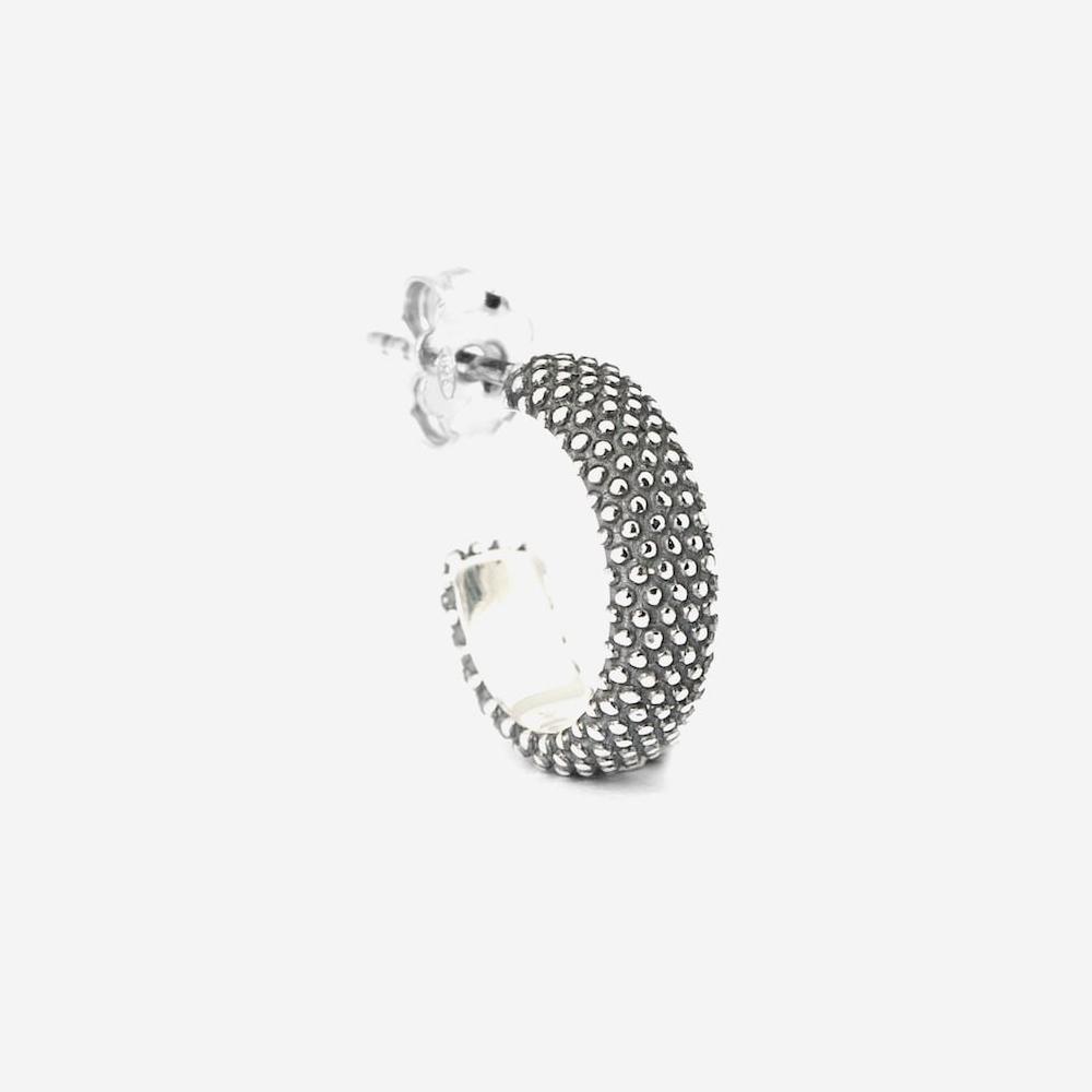 Single small dotted hoop earring in burnished 925 silver - NOVE25