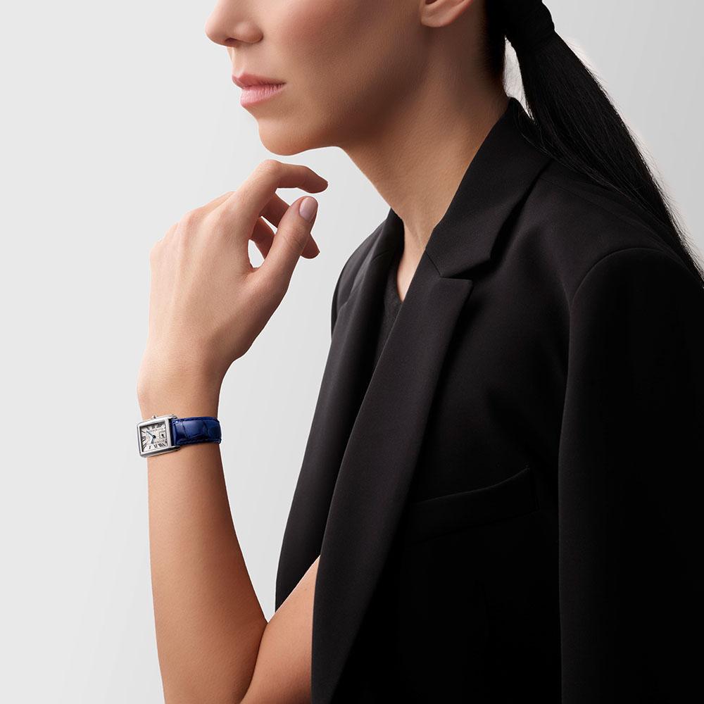  Longines Dolcevita L5.512.4.71.7 Quartz 23.30 x 37.00 mm - LONGINES