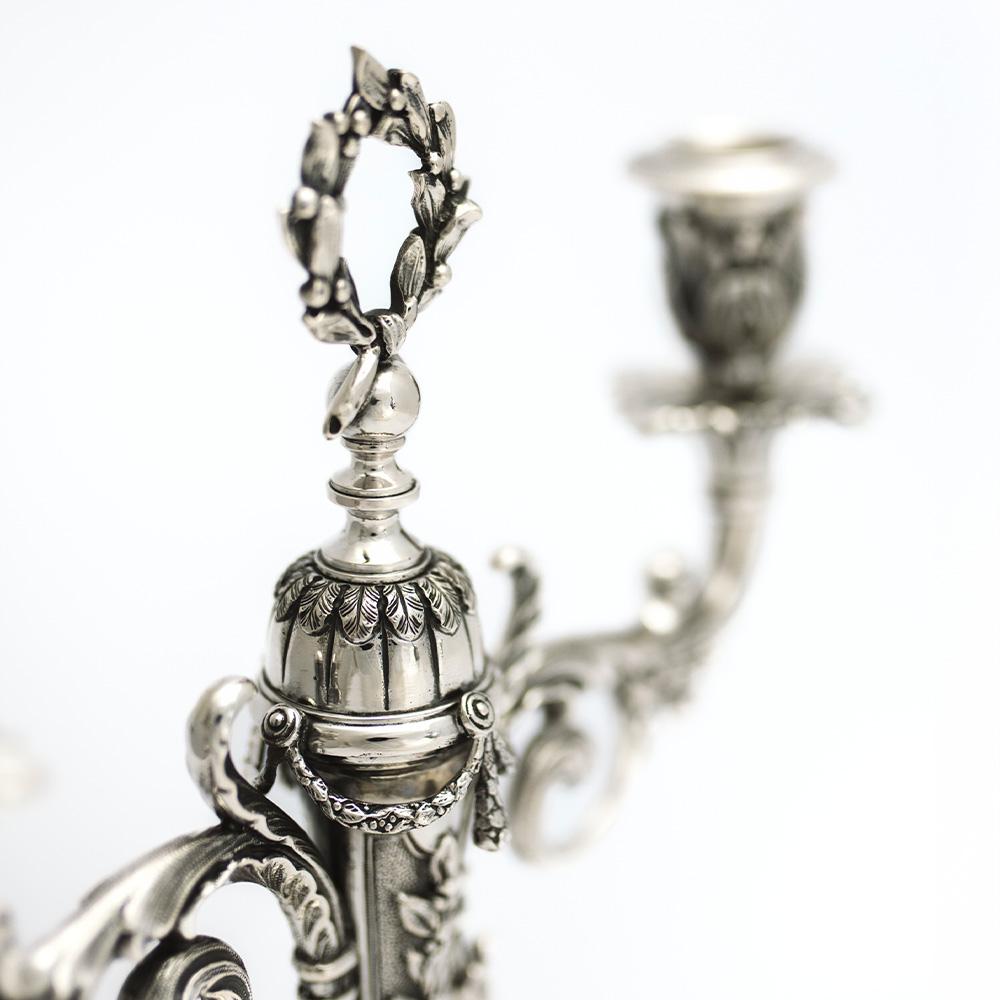  Coppia di candelabri d&rsquo;epoca anni &rsquo;30 in argento 800, Fassi Arno - 