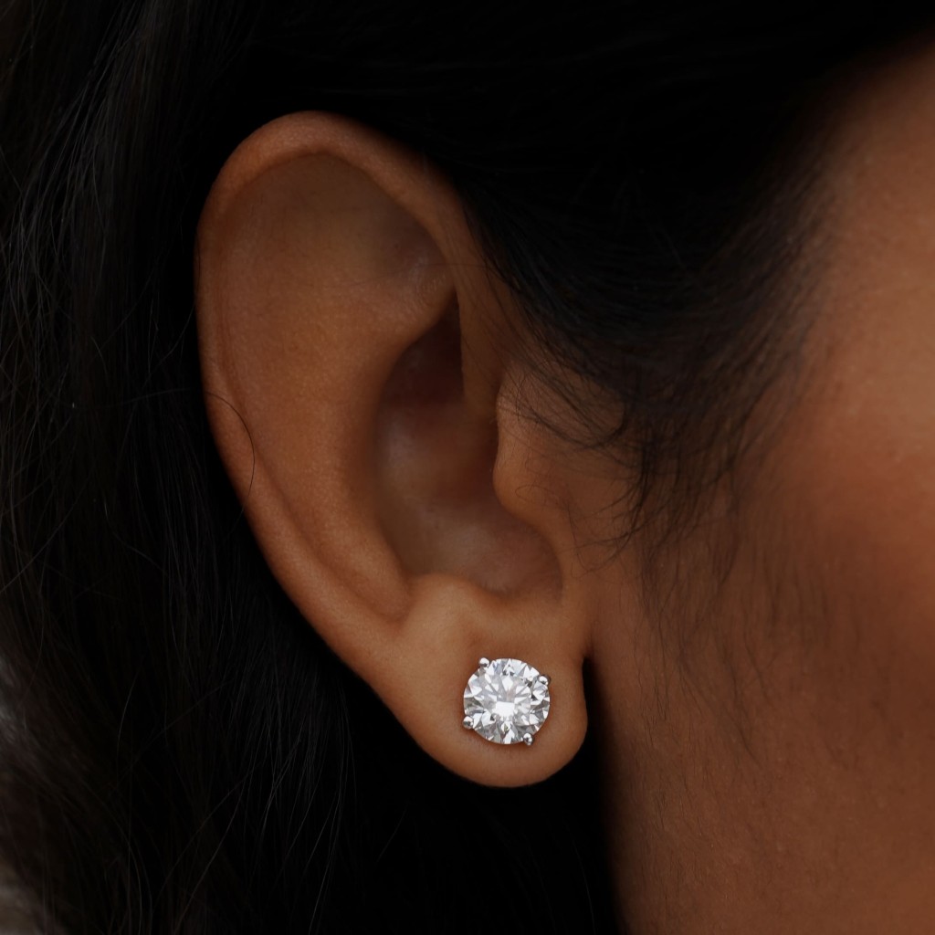 Orecchini Minimal Oro Bianco 2 Diamanti da 2,50 Carati Lab-Grown - AMA