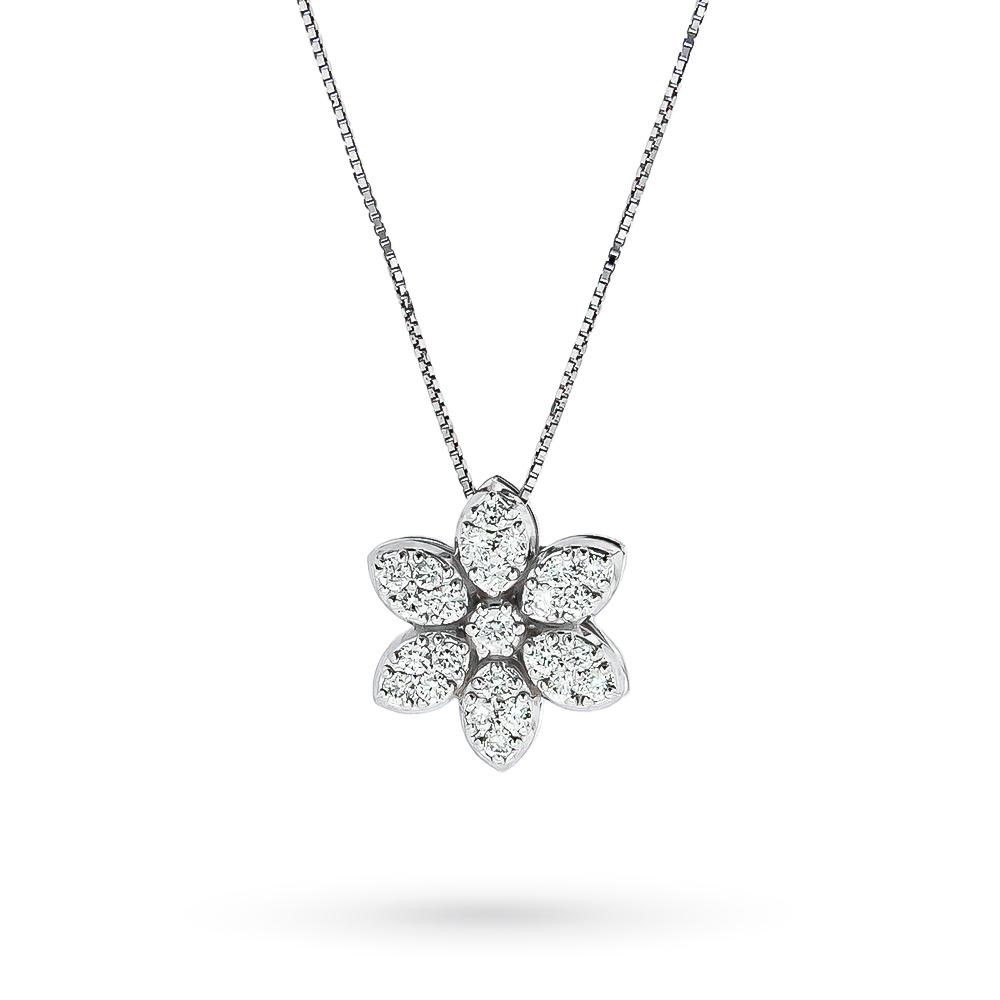 Flower necklace with 0.26ct diamond petals - QUAGLIA