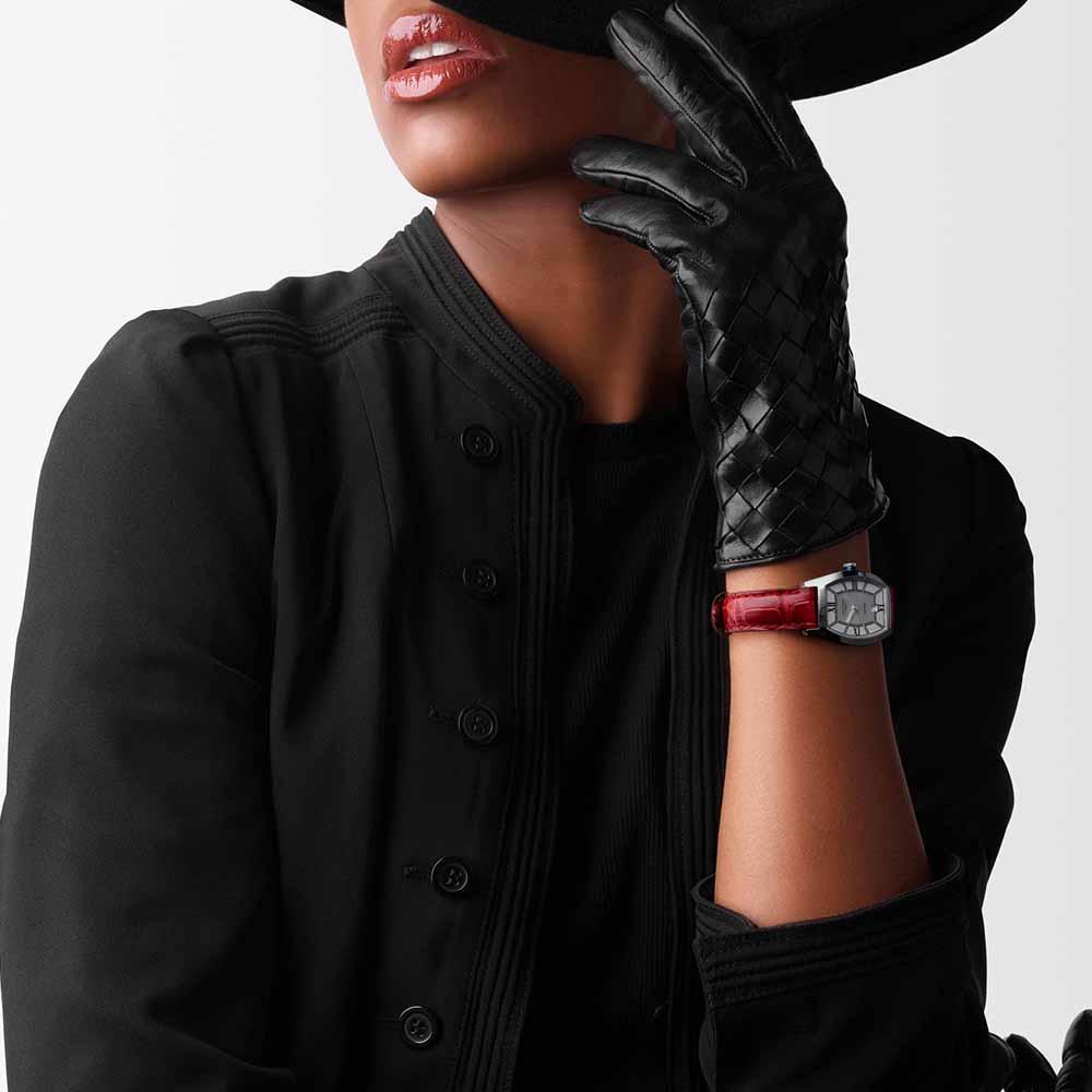  Longines Evidenza L2.142.4.76.2 Automatic 26.00 x 30.60 mm - LONGINES