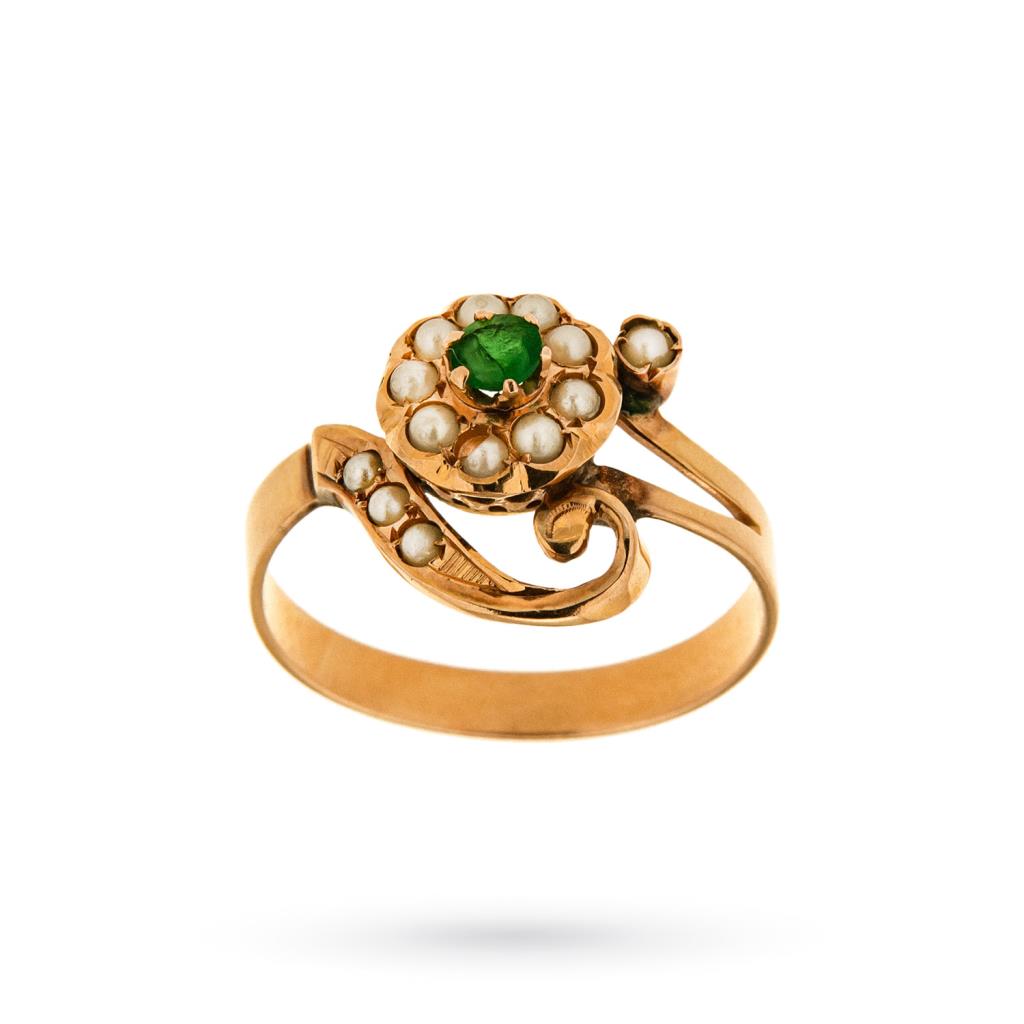 Vintage rose gold ring with green gem and pearls - 