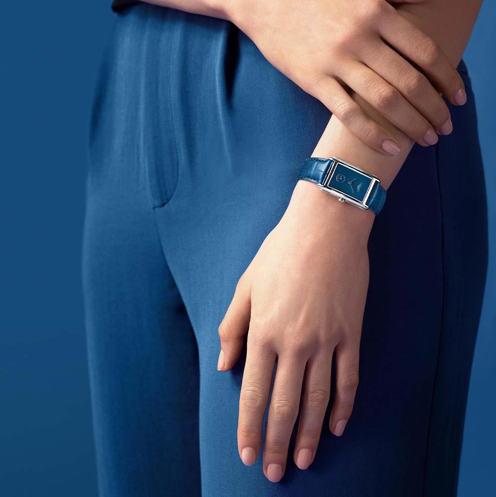  Longines Dolcevita L5.512.4.90.2 Quartz 23.30 x 37.00 mm - LONGINES