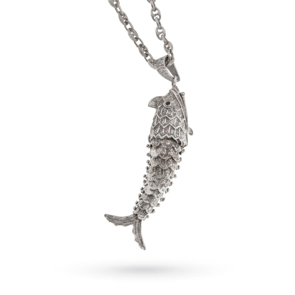 Silver necklace with openable jointed fish pendant - 