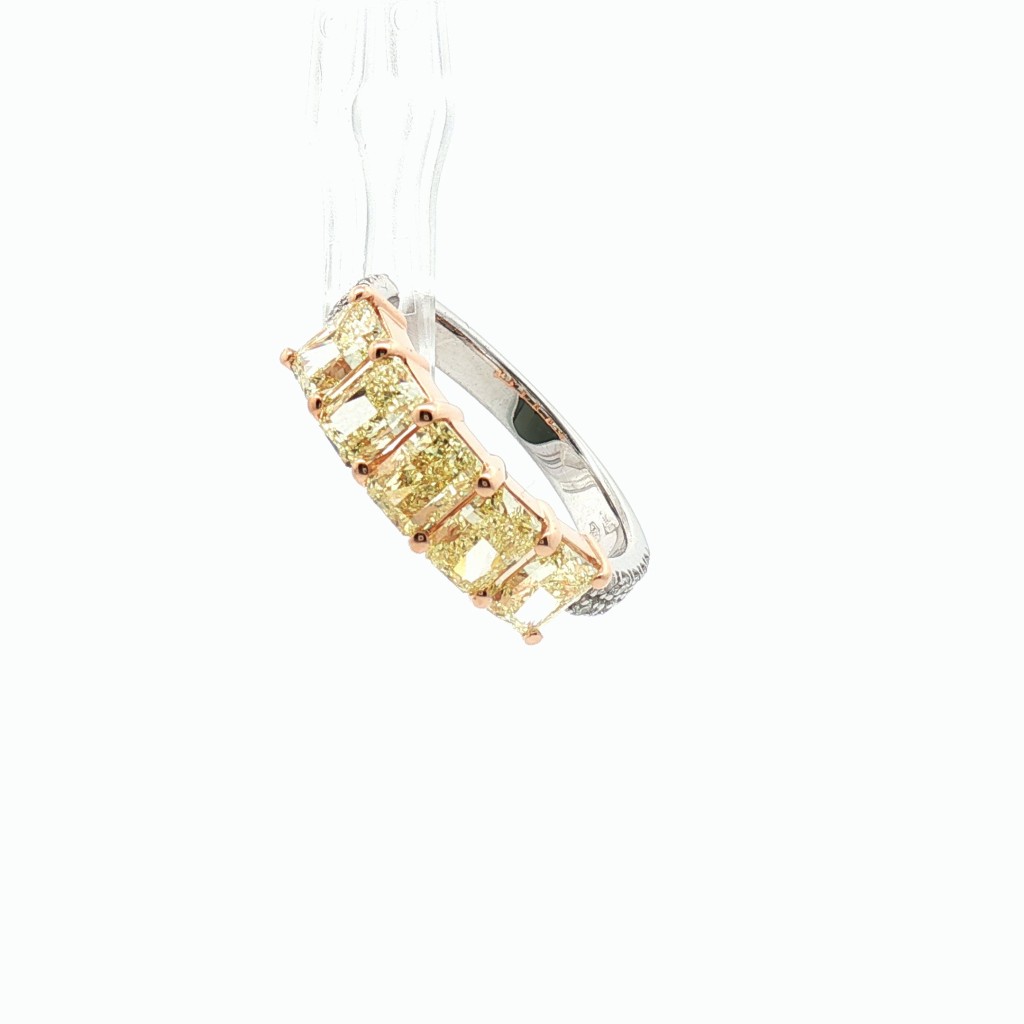 Anello Rivi&egrave;re in Oro Bicolore con 5 Diamanti Radiant Yellow (2,33 ct) e Micro-Pav&eacute; Bianco (0,26 ct) misura 13 - CICALA