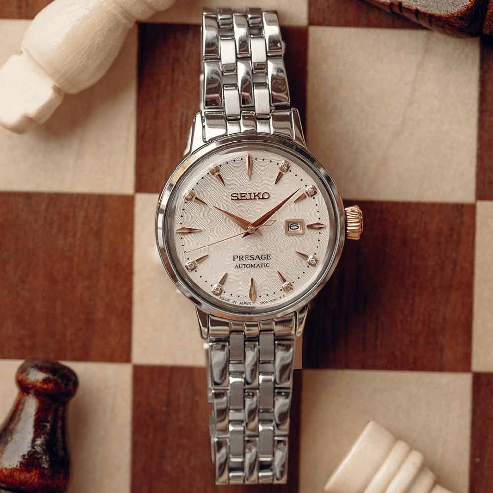 Raffinato ed elegante orologio da donna firmato Seiko collezione presage cocktail