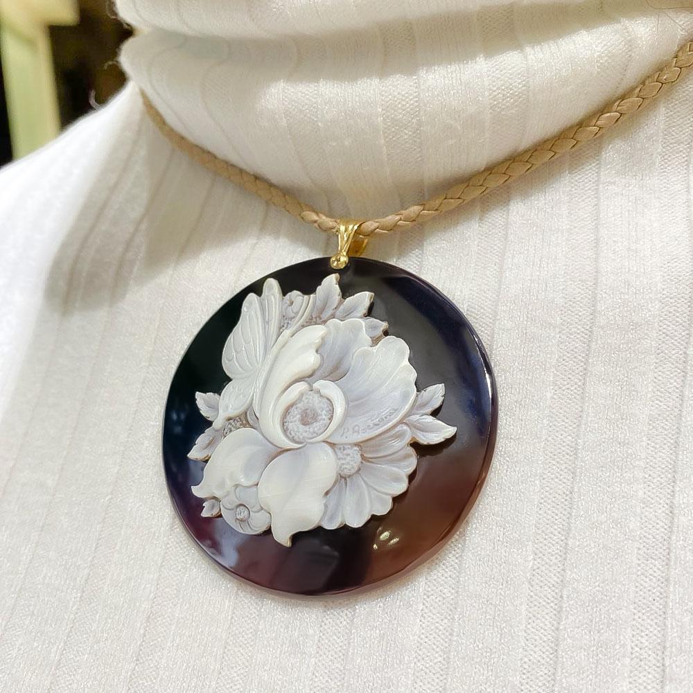 Girocollo con ciondolo cammeo floreale &Oslash; 6cm - ASCIONE