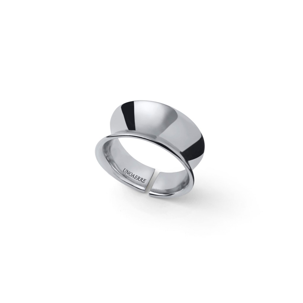 Anello Unoaerre 2646 fascia ondulata argentata - UNOAERRE