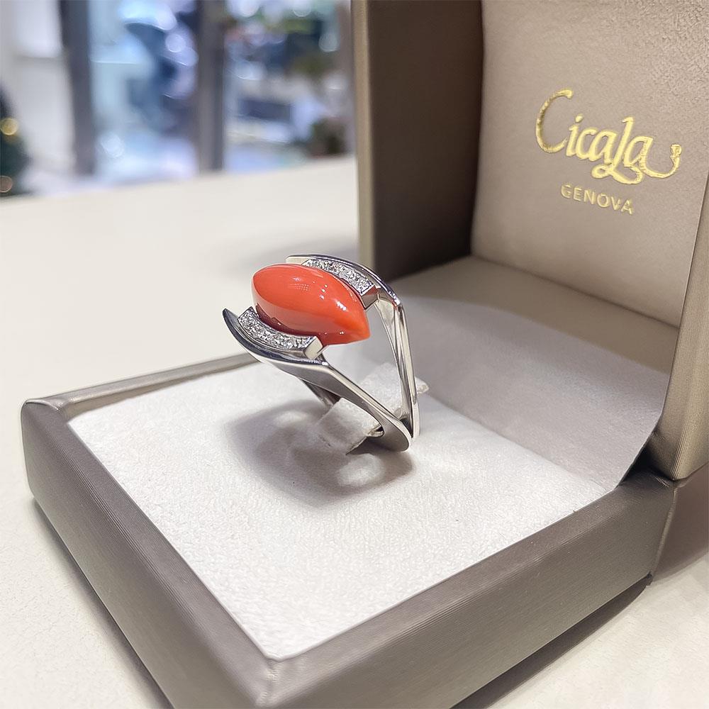  Anello corallo rosso oro bianco diamanti 0,24ct - ASCIONE