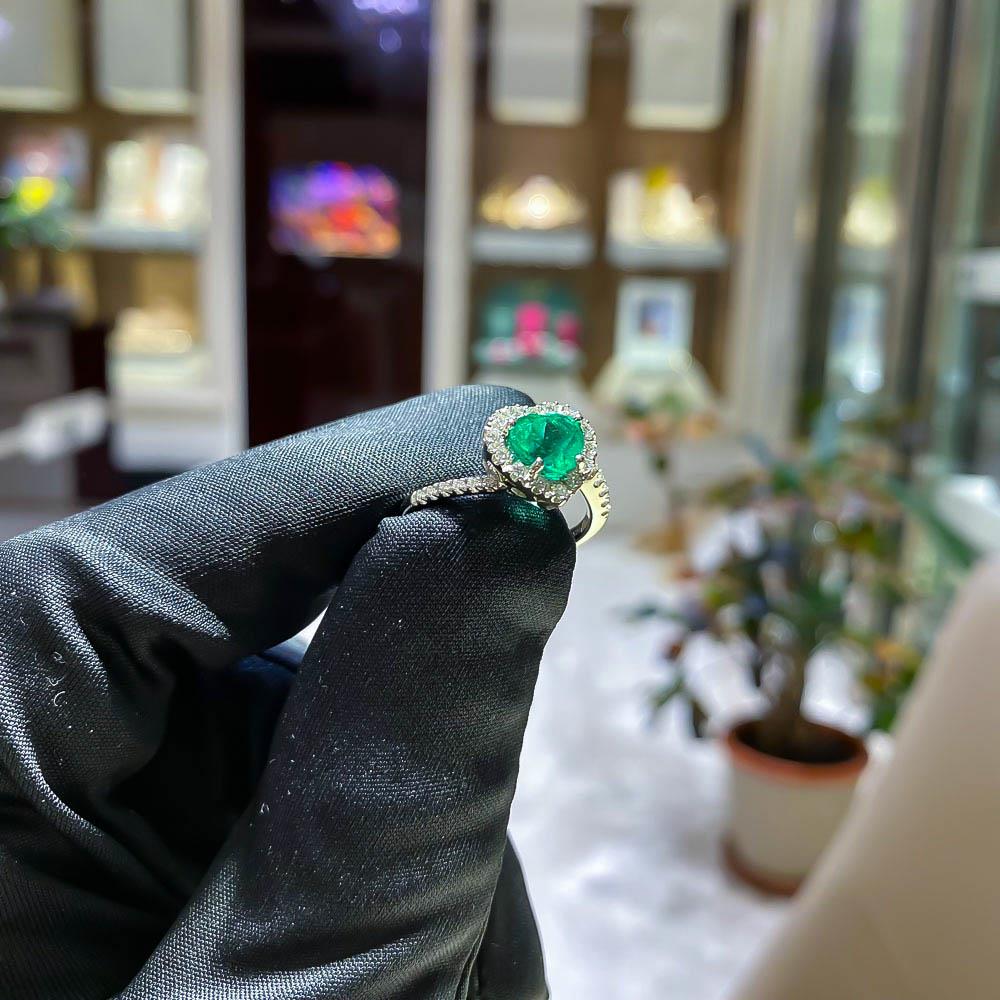  Anello smeraldo cuore 1,25ct contorno diamanti 0,24ct Mirco Visconti - MIRCO VISCONTI