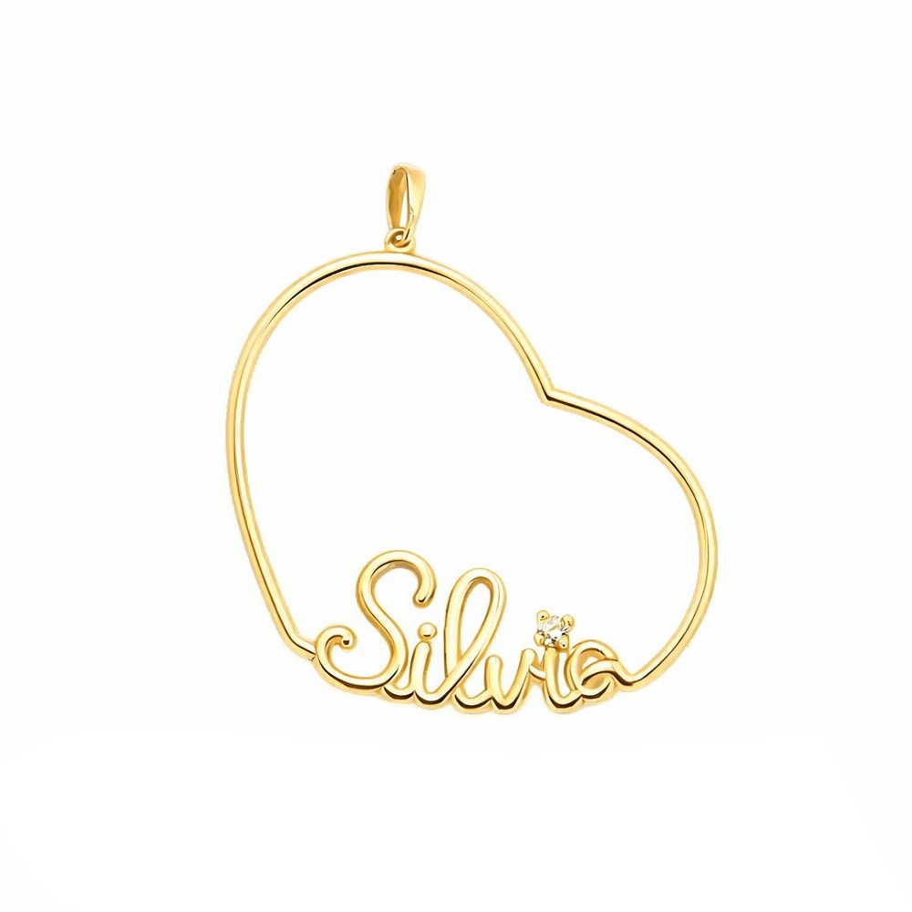 Ciondolo a forma di cuore con nome Silvia in oro giallo e diamante