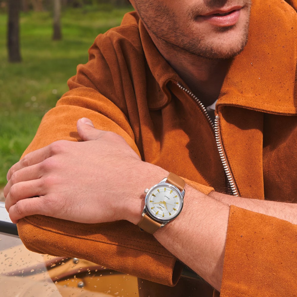  Longines Conquest Heritage L1.650.4.72.2 Automatico 40 mm - LONGINES