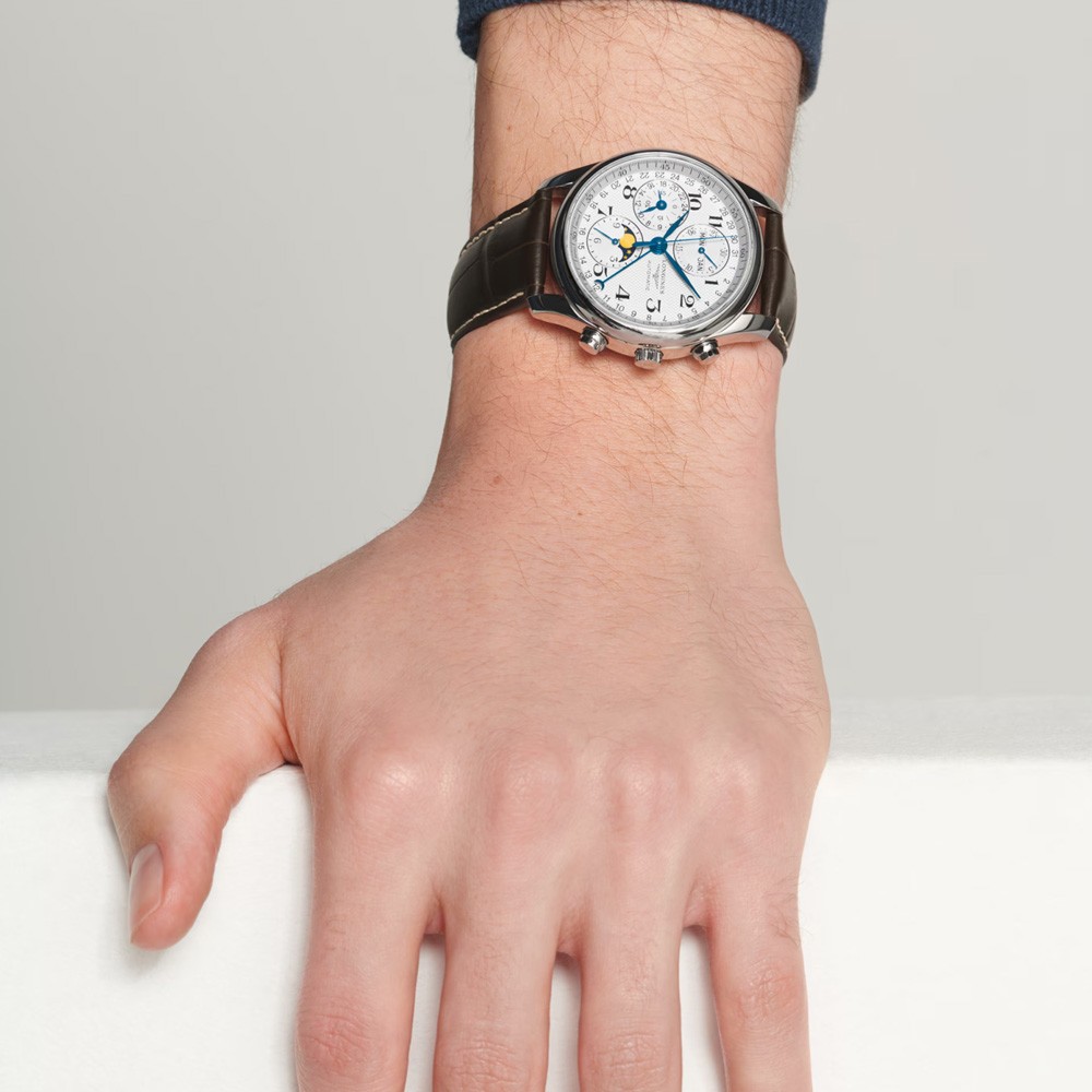  Longines Master Collection L2.673.4.78.3 Automatic 40.00 mm - LONGINES