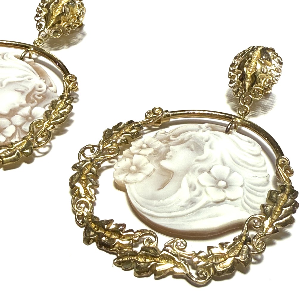 Gold plated silver and cameo woman face pendant earrings - CAMEO ITALIANO