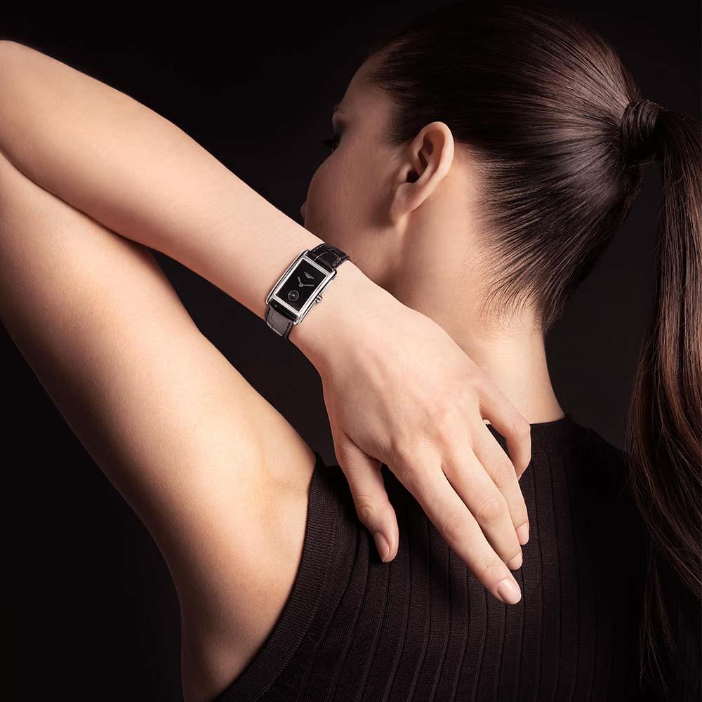  Longines Dolcevita L5.512.4.50.2 Al Quarzo 23.30 x 37 mm - LONGINES