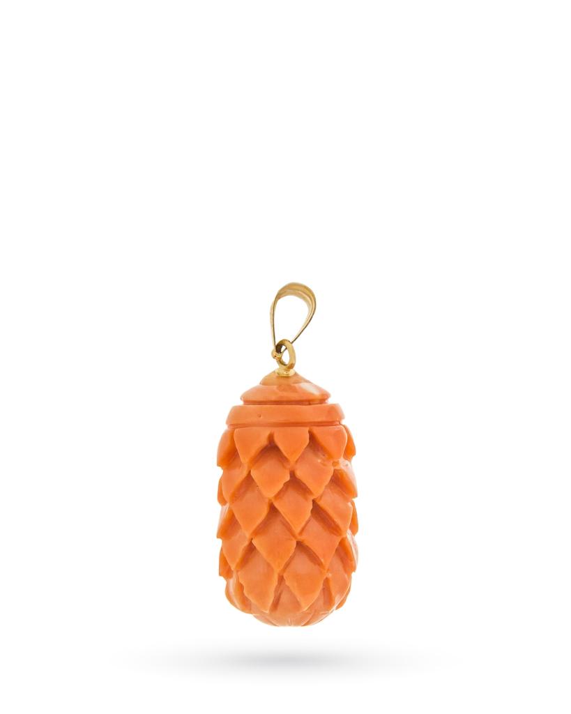 Ciondolo con frutto in corallo rosa inciso e oro giallo - LUSSO ITALIANO