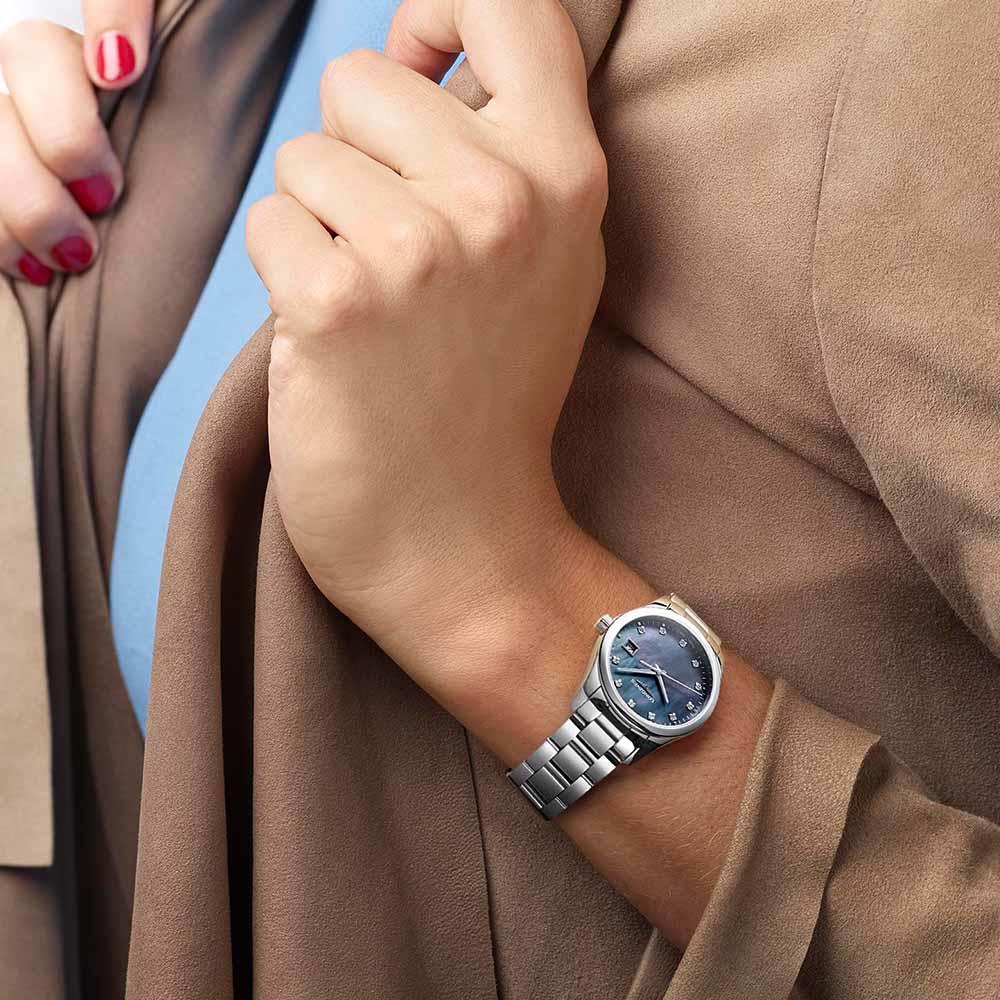  Longines Conquest Classic L2.386.4.88.6 Quartz 34.00 mm - LONGINES