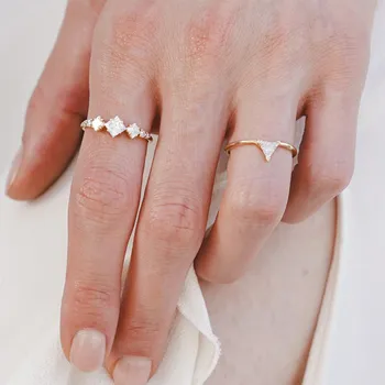 Anello oro 18kt con diamante simbolo amore